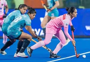  60 ஆண்டுகளாக இந்திய ஹாக்கி அணியில் தமிழக வீராங்கனையர் இடம் பெறாதது ஏன்?