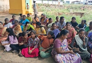 'விஜய் மாமா... மதுக்கடையை மூடுங்க': குழந்தைகள் உருக்கமான வேண்டுகோள்