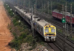 Tragedy follows rumour of train fire 4 people killed after jumping onto tracks