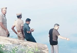  திருத்திப்பட்டி கண்மாயை பறவைகள்  சரணாலயமாக்க சாத்திய கூறு உண்டா உயர்நீதிமன்ற நீதிபதி பார்வை 