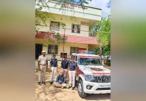  ஜவுளிக்கடை ஊழியருக்கு பாலியல் தொல்லை கொடுத்தவர் சிக்கினார்