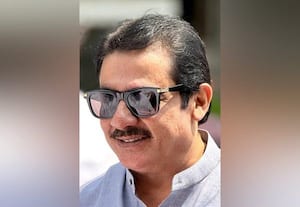  விதான் சவுதாவை முற்றுகையிட பேரணி: ஜமீர் அகமது கான் ஆதரவாளர்கள் கைது 