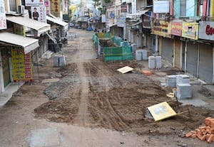 'ஸ்மார்ட் சிட்டி' திட்டத்தால் வண்ணாரப்பேட்டை வியாபாரிகள்﻿ வாழ்வாதாரம் பாதிப்பு! அலட்சியம் தொடர்ந்தால் ஜவுளி வர்த்தகம் முடங்கும் அபாயம்