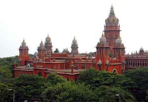 இடைத்தேர்தல் அறிவிப்புக்கு தடை விதிக்க முடியாது; சென்னை ஐகோர்ட் உத்தரவு