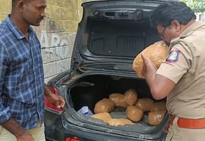  காரில் 21 கிலோ கஞ்சா கடத்தல் திண்டிவனத்தில் ரவுடி கைது