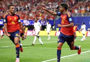 ஸ்பெயின் அணி கலக்கல் வெற்றி; சவுதி அரேபியாவை 4-0 என வீழ்த்தியது