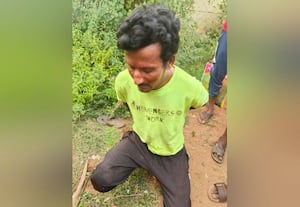  பெண்கள் மீது உரசிய வாலிபருக்கு சிறை