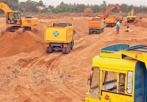 முறைகேடுகளின்றி குவாரிகளை இயக்க அரசு முடிவு; அறிக்கை தயாரித்து தரும்படி அதிகாரிகளுக்கு உத்தரவு