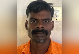  சூலுார் அருகே 4.5 கிலோ கஞ்சா பறிமுதல்