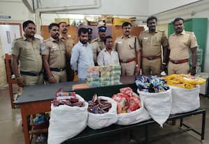  புகையிலை பொருள் பதுக்கிய இருவர் கைது; 2 கார்கள், ரூ.7 லட்சம் பறிமுதல்