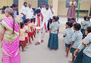  ஸ்பீக்கரில் பாட்டும், பட்டாசு சத்தமும் இல்லாமல் த.வெ.க. கொண்டாட்டம்