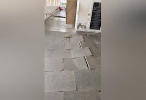  கழுவனசேரி பள்ளி கட்டடம் சீரமைக்க எதிர்பார்ப்பு