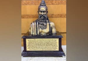 அறுவை சிகிச்சையின் தந்தையான சுஷ்ருதருக்கு ஸ்காட்லாந்தில் சிலை