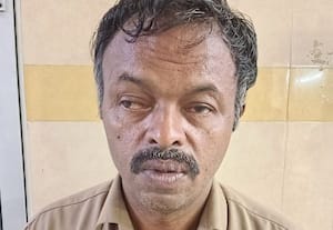  பெண்ணுக்கு தொல்லை: கண்டக்டர் கைது