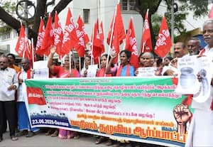 பட்டா இடம் ஒப்படைக்க வலியுறுத்தி ஆர்ப்பாட்டம்