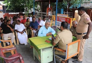  மாநகர போலீசார் நடத்திய மக்கள் குறைதீர்க்கும் முகாம்