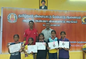  மாநில சாப்ட் டென்னிஸ் போட்டி கடலுார் மாணவிகள் அசத்தல்