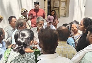  அரசு காப்பீடு இணையதளம் பழுது: சிகிச்சைக்கு வரும் நோயாளிகள் அவதி 