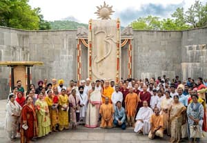 ஈஷாவில் '27-வது தியானலிங்க பிரதிஷ்டை தின' விழாவை முன்னிட்டு நடைபெற்ற சர்வமத இசை அர்ப்பணிப்பு!