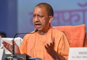 முறைகேட்டில் ஈடுபட்டவர்கள் யாராக இருந்தாலும் கடும் நடவடிக்கை; உ.பி., முதல்வர் கிடுக்கி