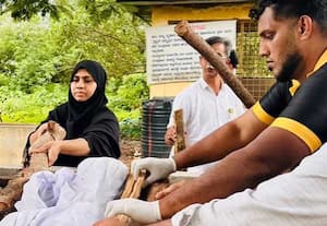  மதங்களை கடந்த மனிதநேயம்; ஆர்எஸ்எஸ் நிர்வாகி உடலுக்கு இறுதிச்சடங்கு செய்த முஸ்லிம் பெண்