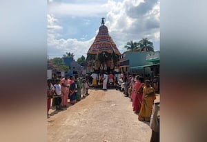  முத்துமாரியம்மன் கோவில் தேர்திருவிழா