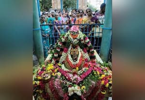  விஸ்வநாதர் கோவிலில் பிரதோஷ வழிபாடு 