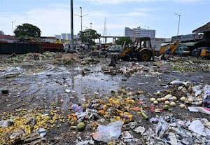  சகதியான கோயம்பேடு சந்தை