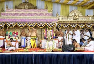  சீனிவாச திருக்கல்யாண உற்சவம்: லாஸ்பேட்டையில் குவிந்த பக்தர்கள்