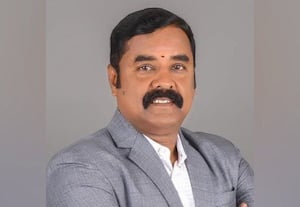  கட்டுமானப்பணி முடக்கம்; அமைச்சரிடம் மனு 