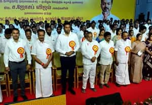 சி.விஜயபாஸ்கர், எம்.ஆர்.விஜயபாஸ்கர் இருவரும் ஆதரவாளர்களுடன் தவெகவில் ஐக்கியம்