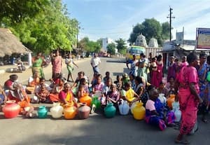  குடிநீர் கேட்டு மறியல்