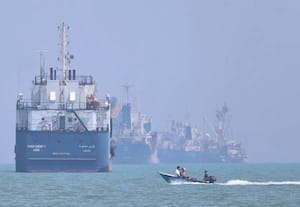 ஈரானில் அமெரிக்க ராணுவம் மீண்டும் தாக்குதல்