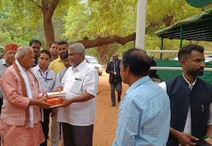  ஆரோவில்லில் வளர்ச்சி பணி மத்திய அமைச்சர் ஆய்வு
