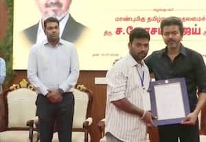  கரூரில் 31 பேருக்கு அரசு பணி: நியமன ஆணைகளை வழங்கினார் முதல்வர் விஜய்