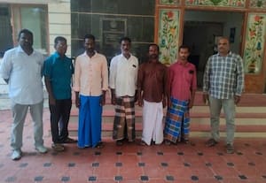  சோமாலியாவில் சிக்கி தவித்த மீனவர்கள் ஊர் திரும்பினர்