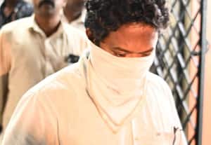  புதுச்சேரியில் கோவில் இடம் மோசடி வழக்கு செய்தி விளம்பரத் துறை இயக்குநர் கைது