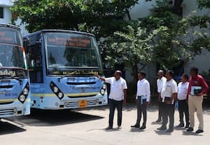  பள்ளி மாணவர்களுக்காக நாளை முதல் 41 சிறப்பு பேருந்துகள் இயக்க முடிவு