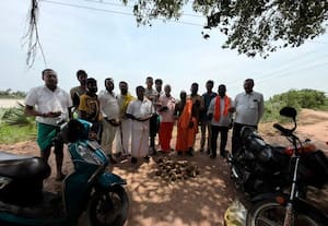  பனை விதைகள் நடும் பணி