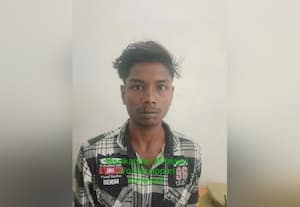  பிளம்பர் வெட்டிக்கொலை நண்பர்கள் 4 பேர் கைது