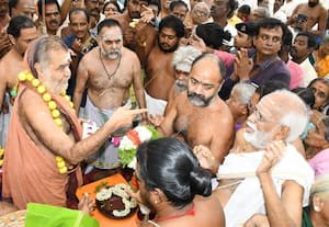  திண்டுக்கல்லில் ஸ்ரீ விஜயேந்திர  சரஸ்வதி சுவாமிகள் அருளாசி
