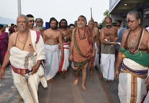  ஸ்ரீ விஜயேந்திர சரஸ்வதி சுவாமிகள் பழநி முருகன் கோயிலில் தரிசனம்