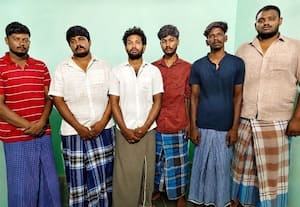  குற்றாலத்தில் போலீஸ்காரரை தாக்கிய 6 பேர் கைது