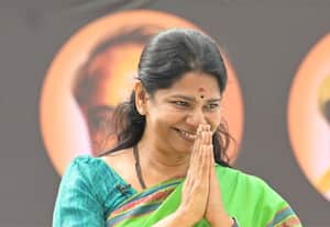  'முதல்வர் விஜய் தன் கட்சியினருக்கு சுய ஒழுக்க பாடம் எடுக்கணும்'