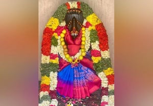  மகா மாரியம்மனுக்கு  அமாவாசை வழிபாடு