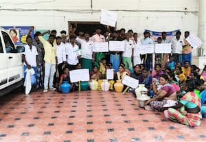  குடிநீர் சுத்திகரிப்பு நிலையம் அமைக்க கோரி ஒன்றிய அலுவலகம் முற்றுகை