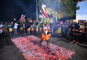  கன்னியம்மன் கோவிலில் தீமிதி திருவிழா