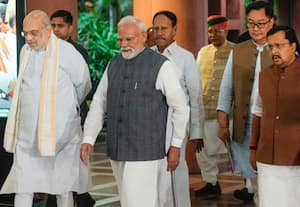 அரசின் சாதனைகளை மக்களிடம் சொல்ல வேண்டும்: பிரதமர் மோடி