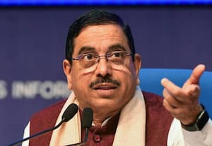 மாணவரின் எதிர்காலத்தை பாதுகாப்பதில் பாஜ அரசு உறுதி; ராகுலுக்கு மத்திய அமைச்சர் பதிலடி