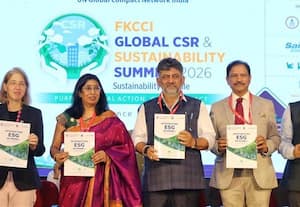  சி.எஸ்.ஆர்., நிதியை கல்விக்காக செலவிட நிறுவனங்களுக்கு முதல்வர் அழைப்பு